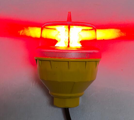 l-810 obstruction light
